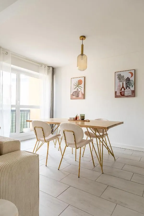 *Cocoon Area* Confort & Parking Clermont-Ferrand 0*,